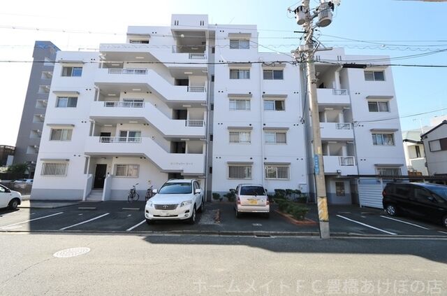 拡大写真:センチュリーコート 2階202の建物外観
