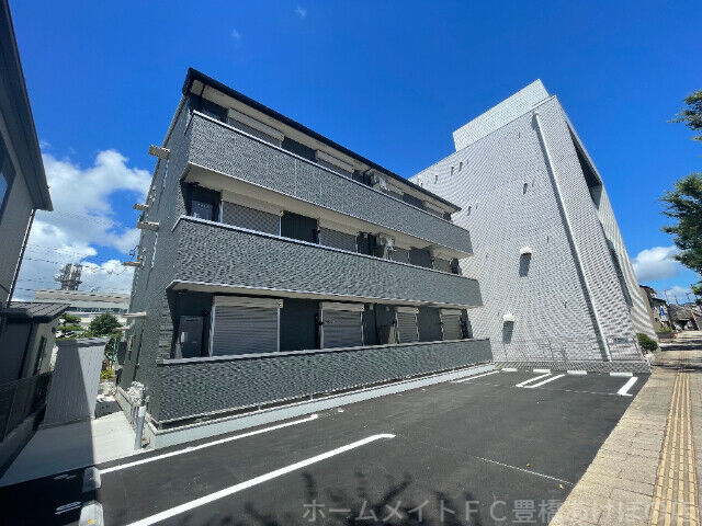 D-Square八町通の外観
