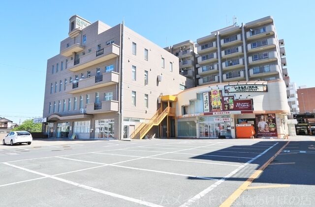 第2丸中マンション(増築)の外観