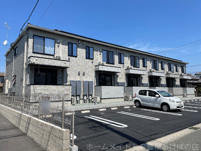 拡大写真:ヒカルサ豊橋小向町 1階102の建物外観