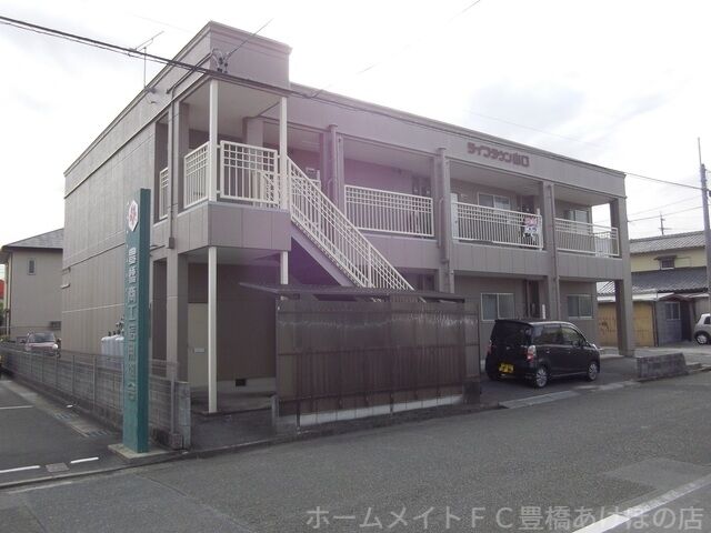 拡大写真:ライフタウン山口 2階202の建物外観