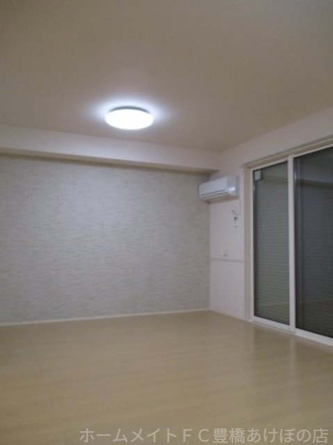 拡大写真:フィールーム歩 1階102の室内