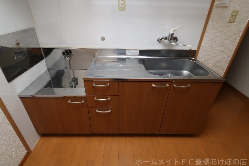 拡大写真:アヴァンティ B棟 1階B2のキッチン