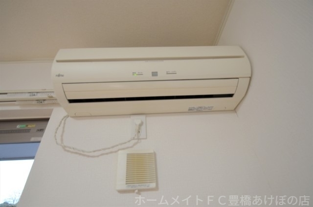 拡大写真:フレシール天伯 A棟 2階205の同型別部屋写真(反転)