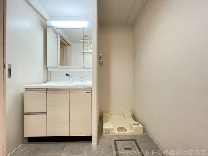 拡大写真:CASA94 5階0503の洗面所