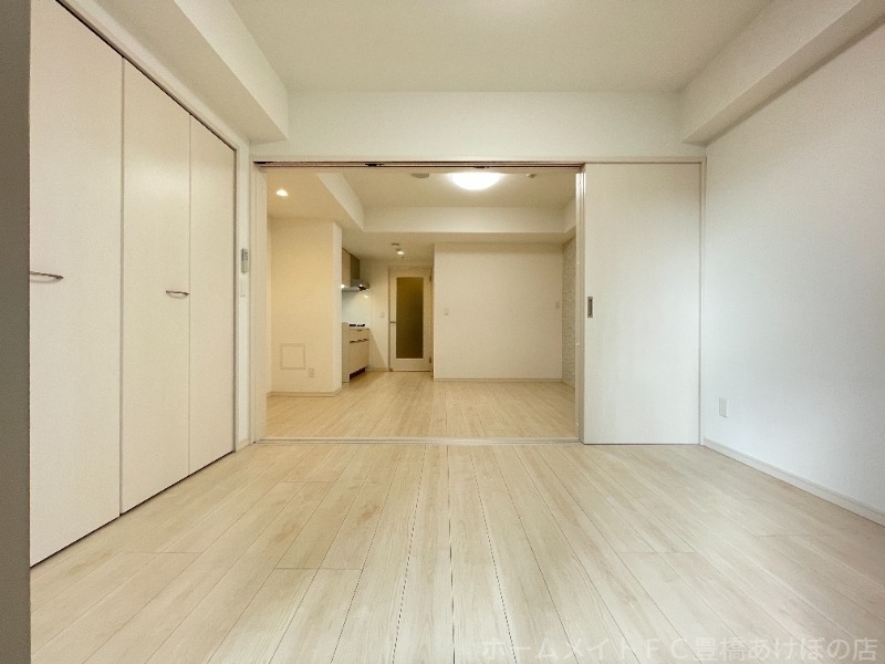 拡大写真:CASA94 5階0503の寝室