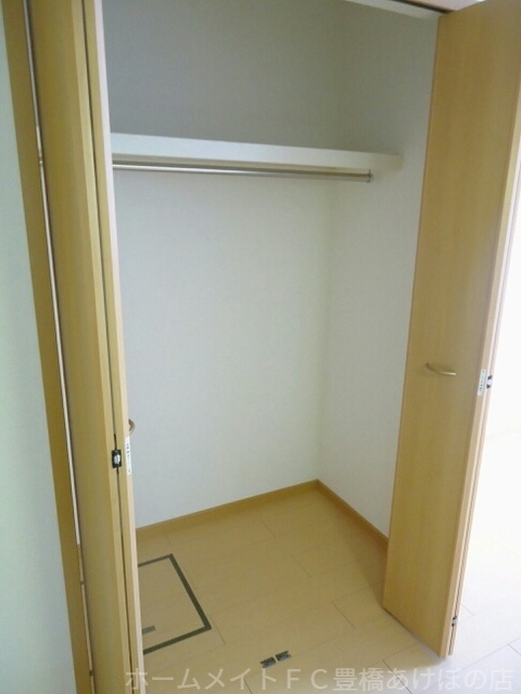 拡大写真：JOYFUL HOUSE 1階103の収納