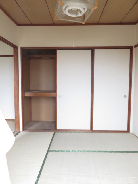 拡大写真:愛新コーポ A 1階101の寝室