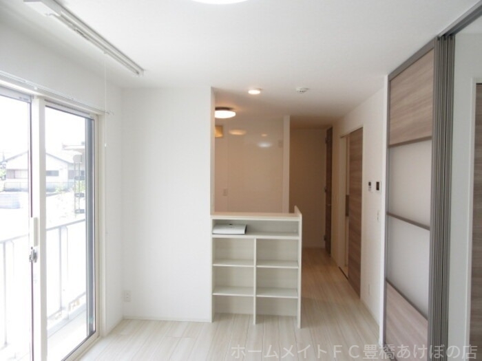 拡大写真:ビラ賀殿 2階201の同型別部屋写真