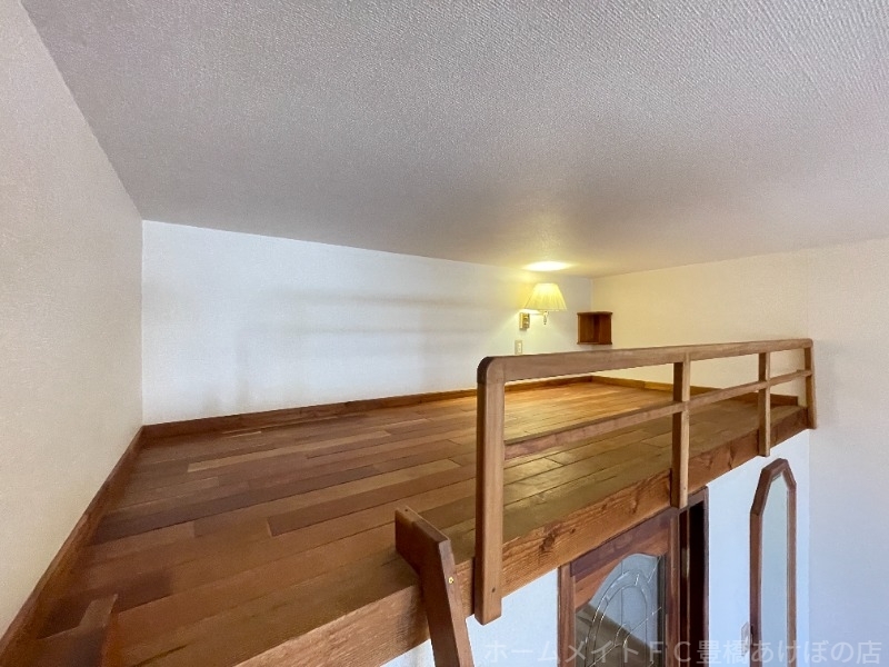 拡大写真:セザンヌ下地 1階120の同型別部屋写真