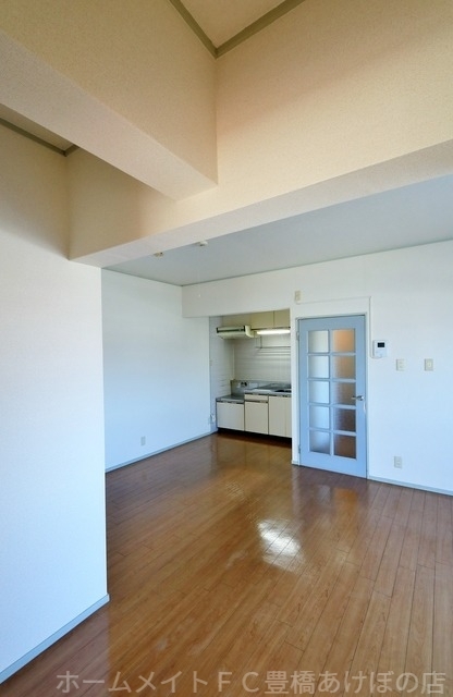 拡大写真：第2橋本マンション 1階101の同型別部屋写真