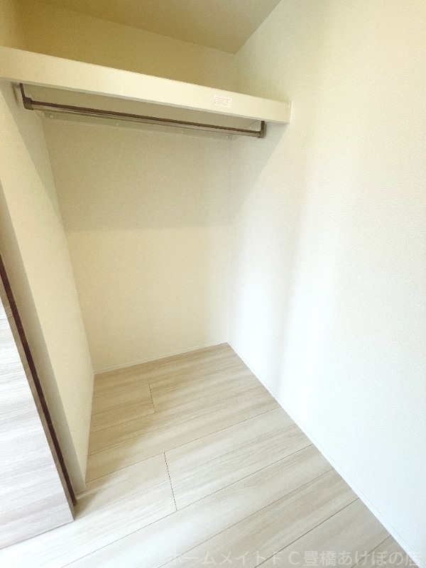 拡大写真:アぺーゴ B 2階203の収納