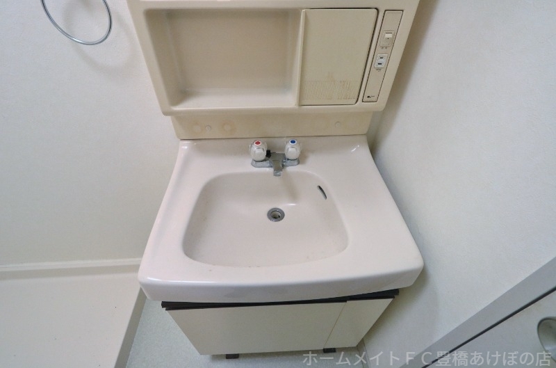 拡大写真:センチュリーコート 2階202の同型別部屋写真