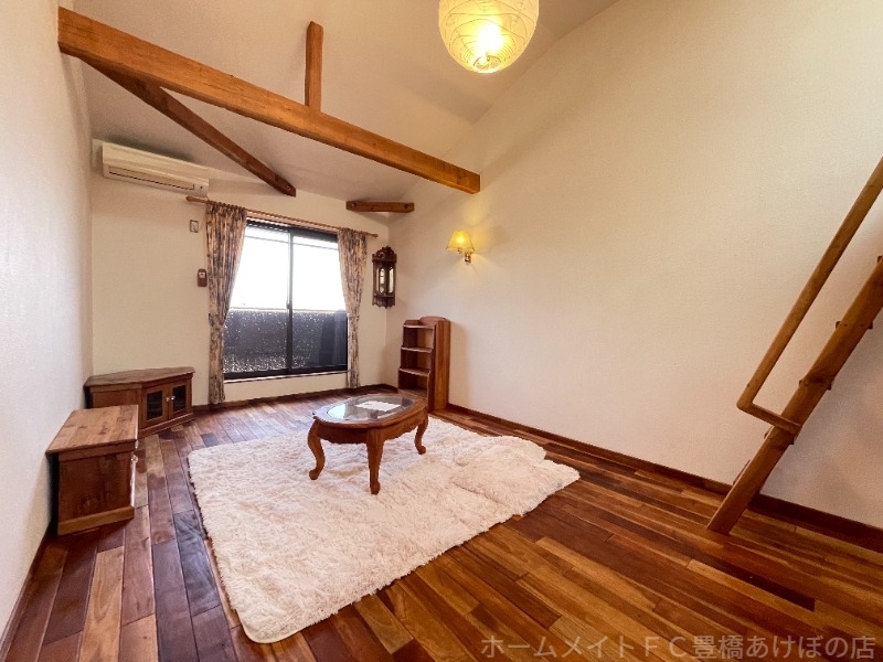 拡大写真:セザンヌ下地 2階206の同型別部屋写真