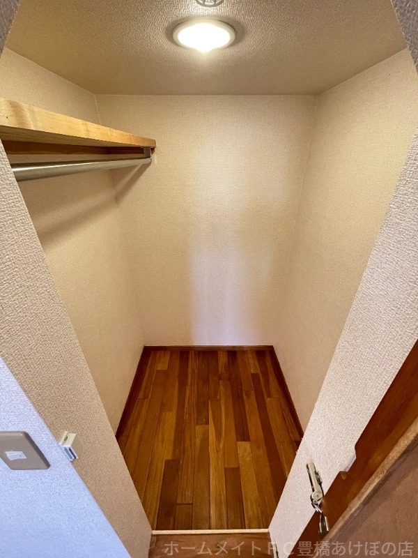 拡大写真:セザンヌ下地 2階206の同型別部屋写真