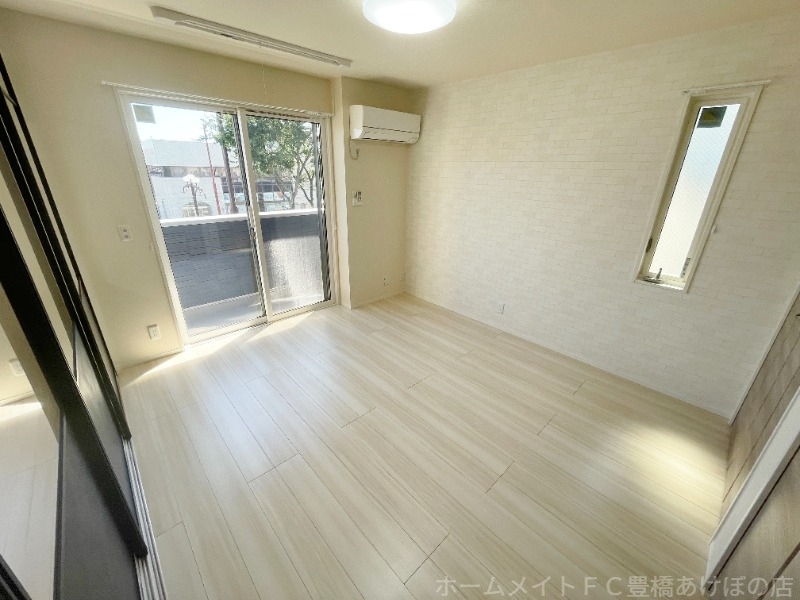 拡大写真:D-Square八町通 3階302の洋室