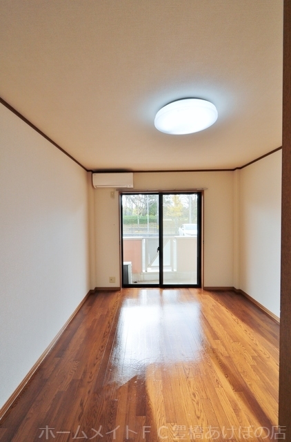 拡大写真:パークハイツ・平川 2階203の同型別部屋写真