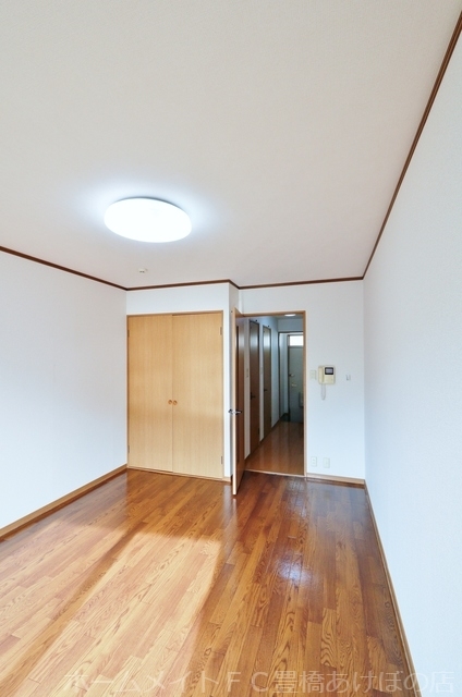 拡大写真:パークハイツ・平川 2階203の同型別部屋写真