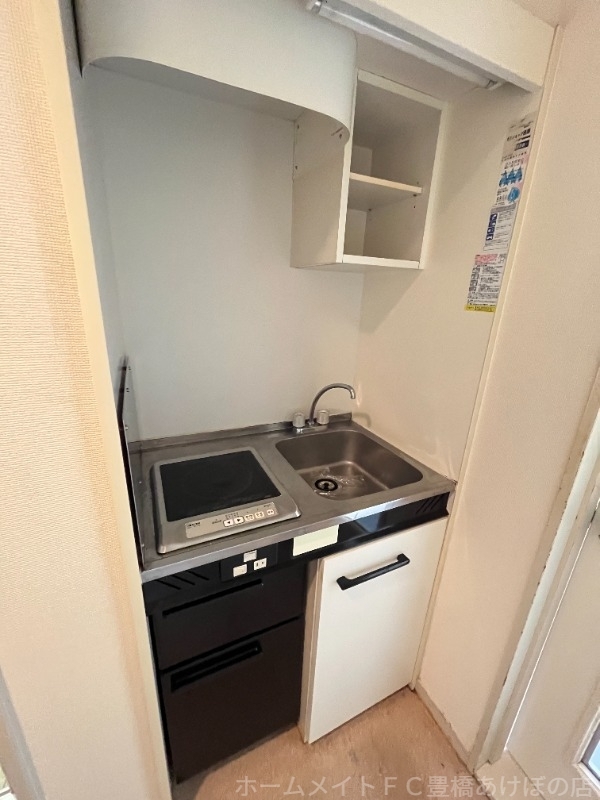 拡大写真:NF GRAN 豊橋 1階104の同型別部屋写真(反転)