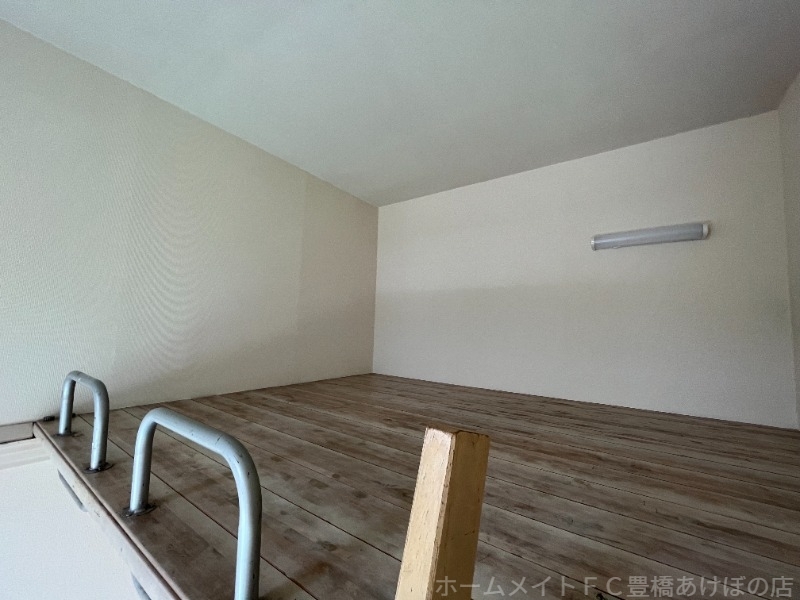 拡大写真:NF GRAN 豊橋 1階104の同型別部屋写真(反転)