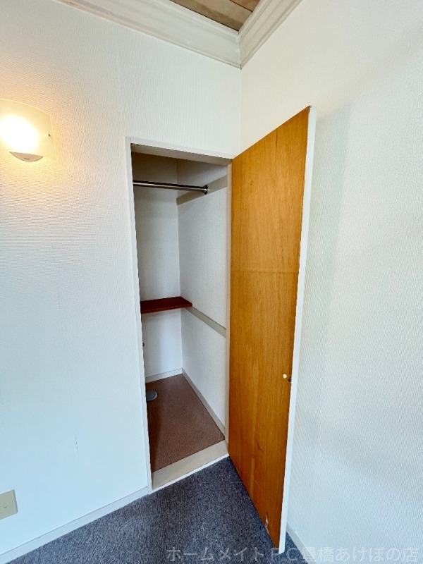 拡大写真:NF GRAN 豊橋 1階104の同型別部屋写真(反転)