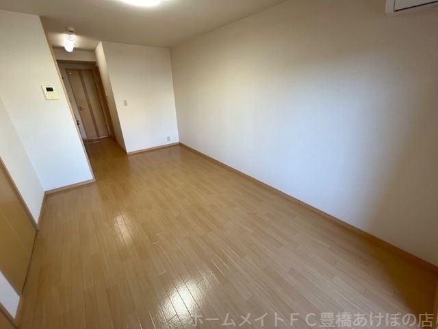 拡大写真:ウィル吉川 1階107の同型別部屋写真