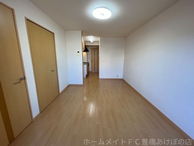 拡大写真:ウィル吉川 1階107の同型別部屋写真