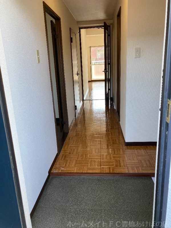 拡大写真:フィオーレ大山Ⅱ 3階302の同型別部屋写真