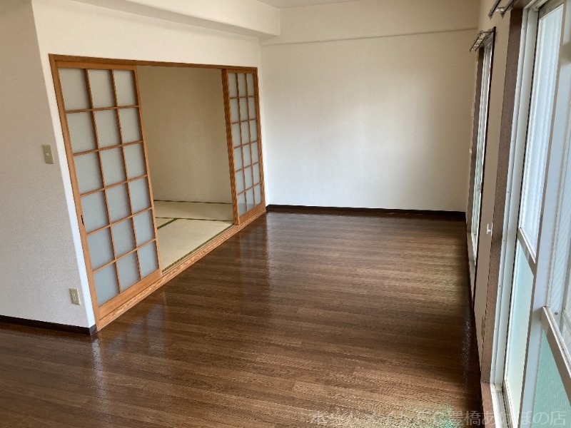 拡大写真:フィオーレ大山Ⅱ 3階302の同型別部屋写真