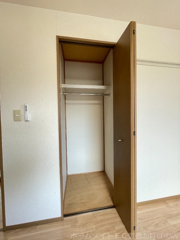 拡大写真:オレンジハウス南館 2階202の収納