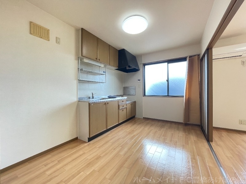 拡大写真:オレンジハウス南館 2階202のキッチン