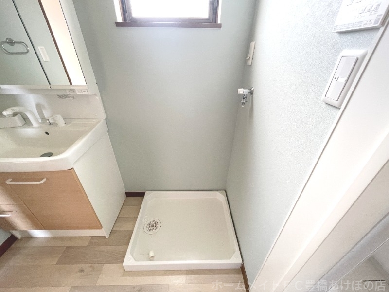 拡大写真:東脇戸建て 1階101のその他