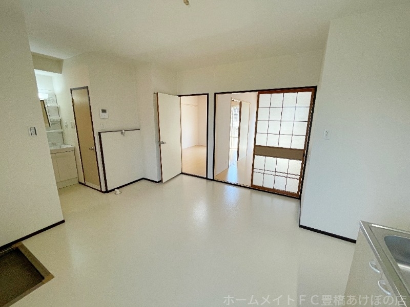 拡大写真:サンシティ向山B 1階102の内観