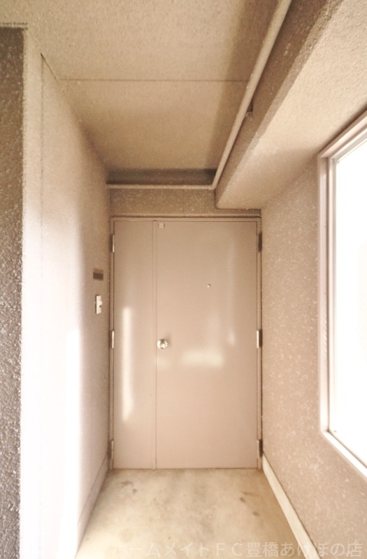 拡大写真:ユトリロ西松山 3階301の同型別部屋写真
