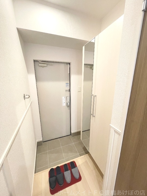 拡大写真:ヒカルサ豊橋小向町 1階102の玄関