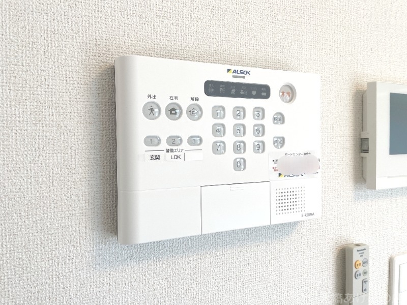 拡大写真:ヒカルサ豊橋小向町 1階102のセキュリティ