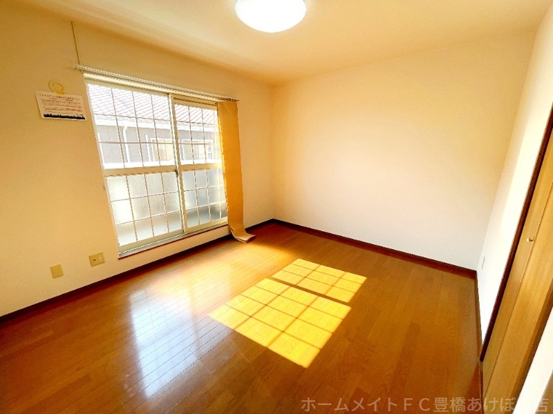 拡大写真:グランデ ビラッジョ A 1階102の内観