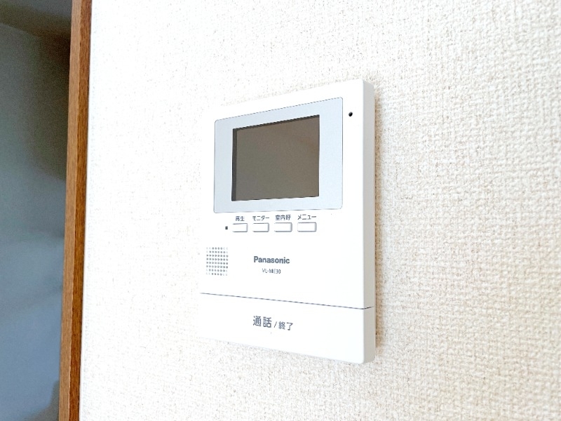 拡大写真:グランデ ビラッジョ A 1階102のセキュリティ