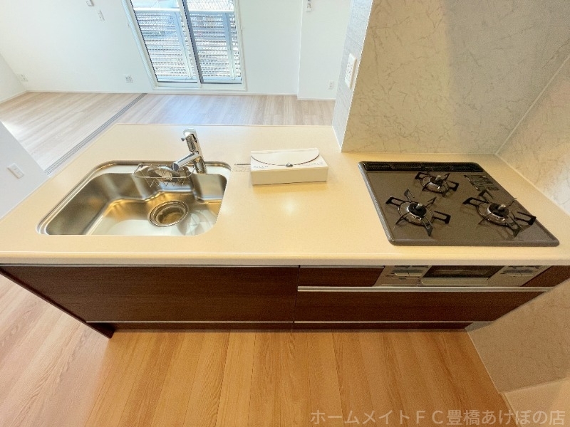 拡大写真:D-avance 柱六番町 Ⅱ 3階302のキッチン