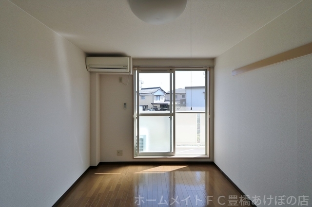 拡大写真:Surplus華B 2階201の同型別部屋写真