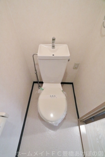 拡大写真:Surplus華B 2階201の同型別部屋写真