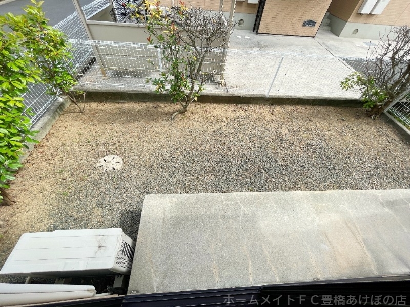 拡大写真:ハートホーム西沢 B棟 1階102の同型別部屋写真(反転)
