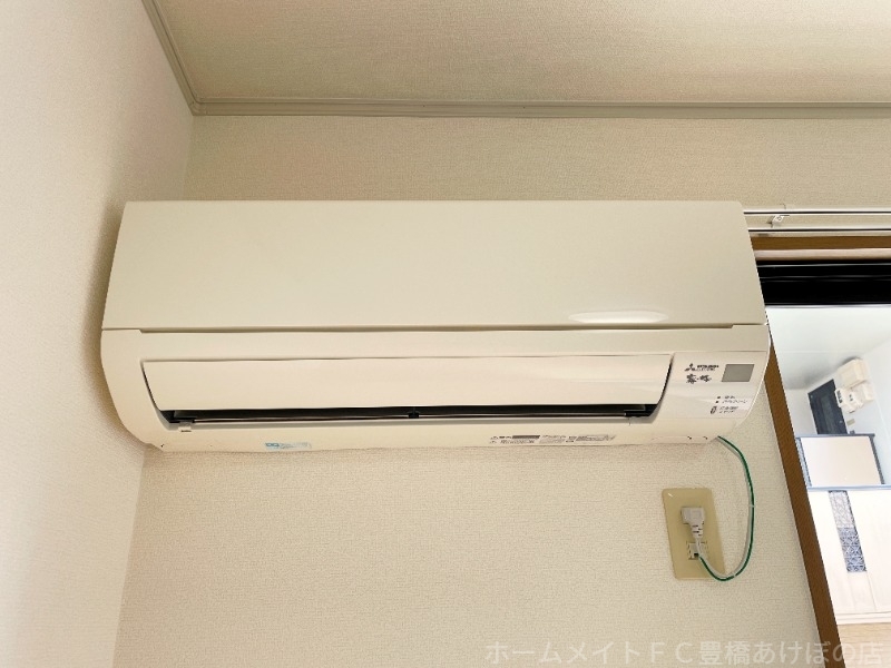拡大写真:ハートホーム西沢 B棟 1階102の同型別部屋写真(反転)