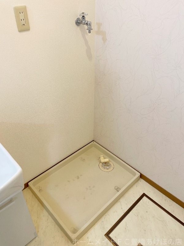 拡大写真:ハートホーム西沢 B棟 1階102の同型別部屋写真(反転)