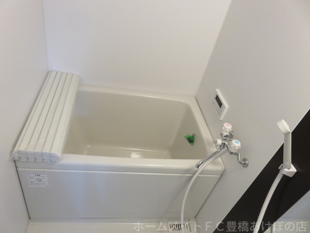 拡大写真:GRASTA 3階303の同型別部屋写真