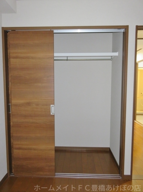 拡大写真:GRASTA 3階303の同型別部屋写真