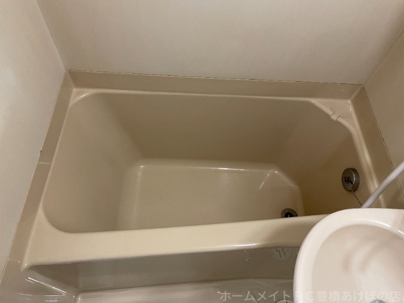 拡大写真:コーポ丸地 2階202の同型別部屋写真