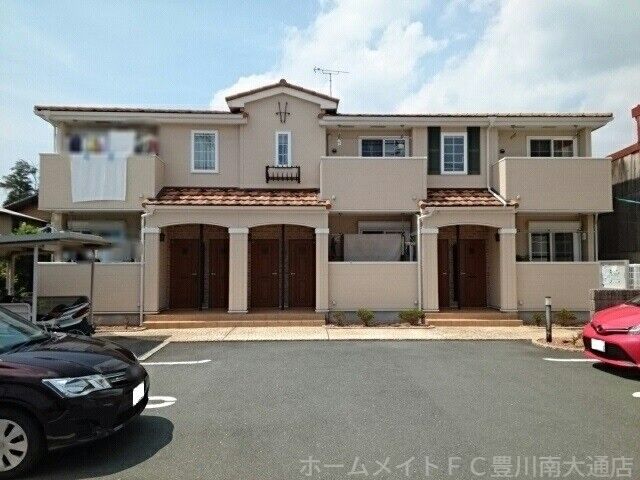 拡大写真:サンフラワー 1階103の建物外観