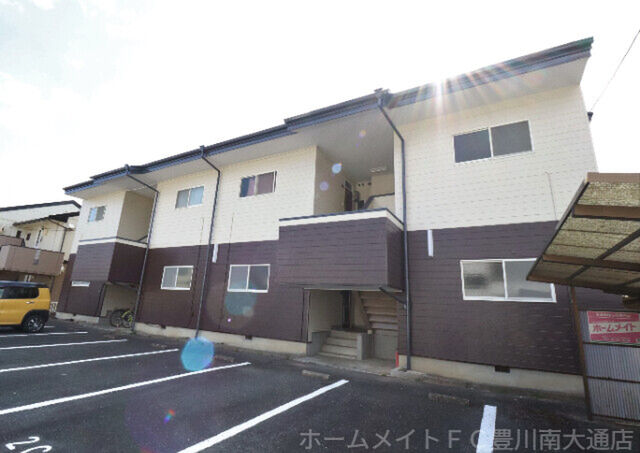ルミエール城北の外観