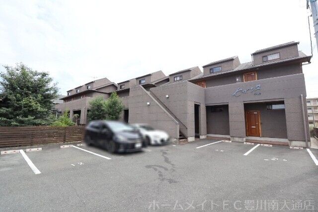 拡大写真:セザンヌ中条 2階207の建物外観